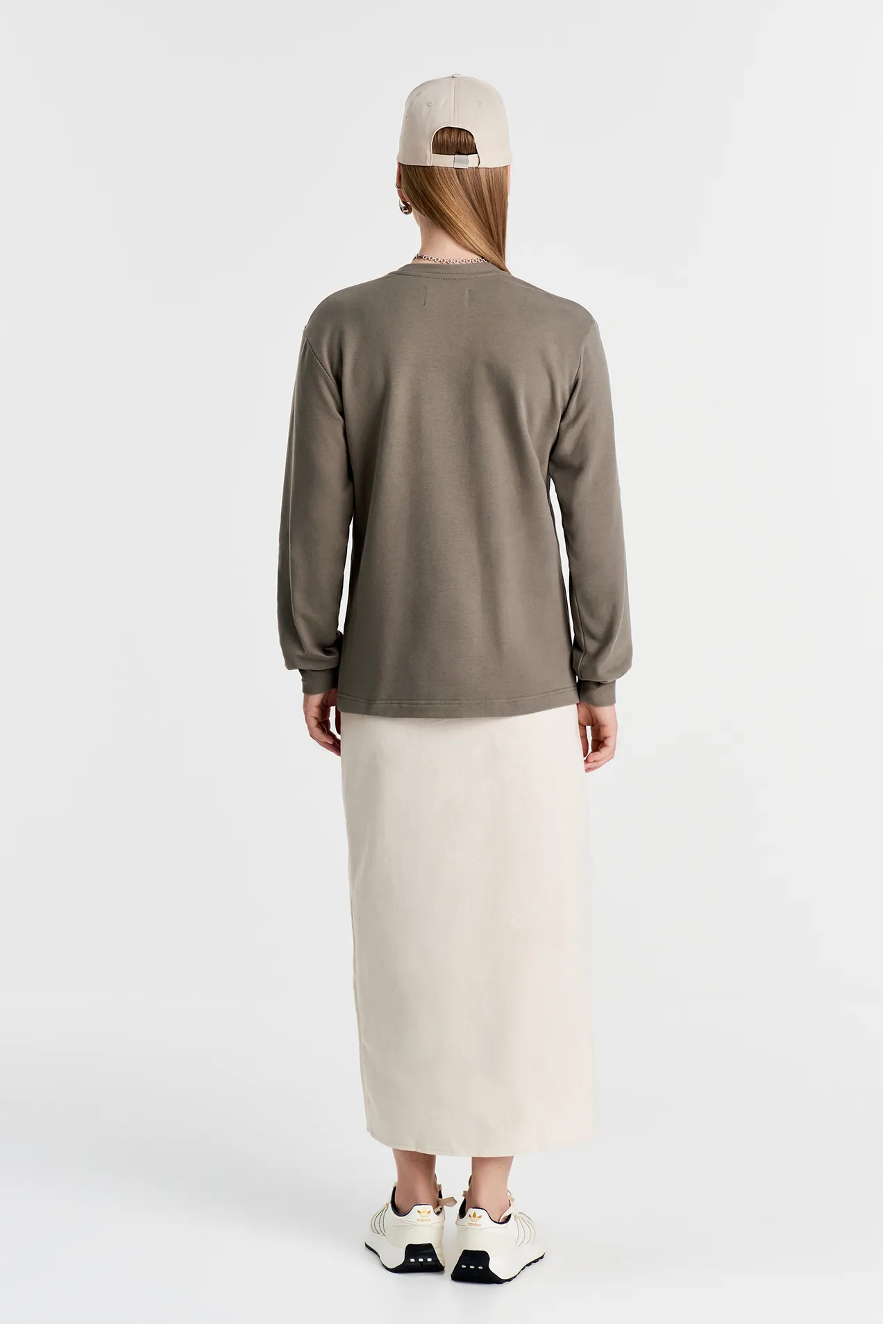 Soft-touch ultra light longsleeve position: 4