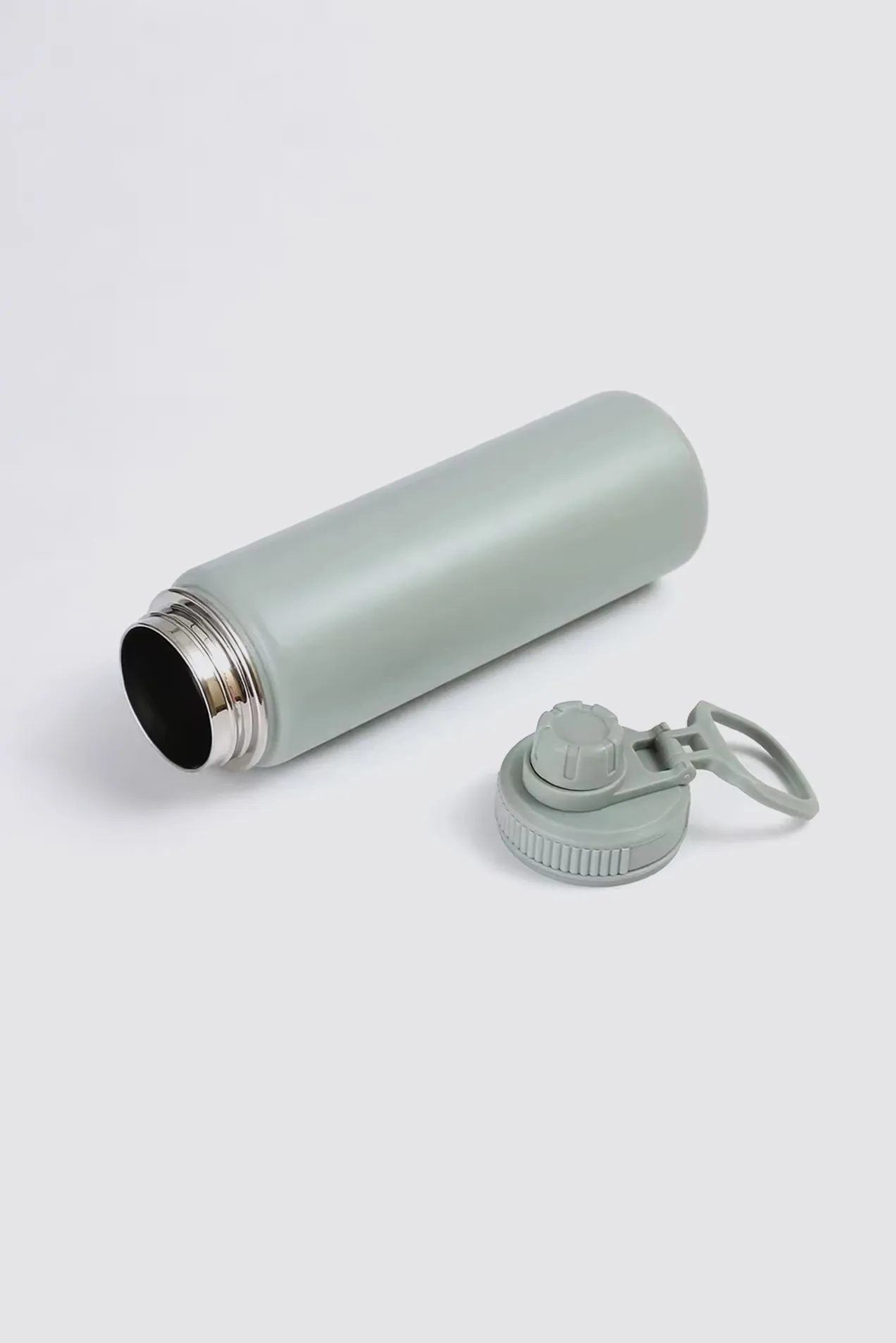 Magnetic Phone Holder Sports Bottle 750 ml position: 4