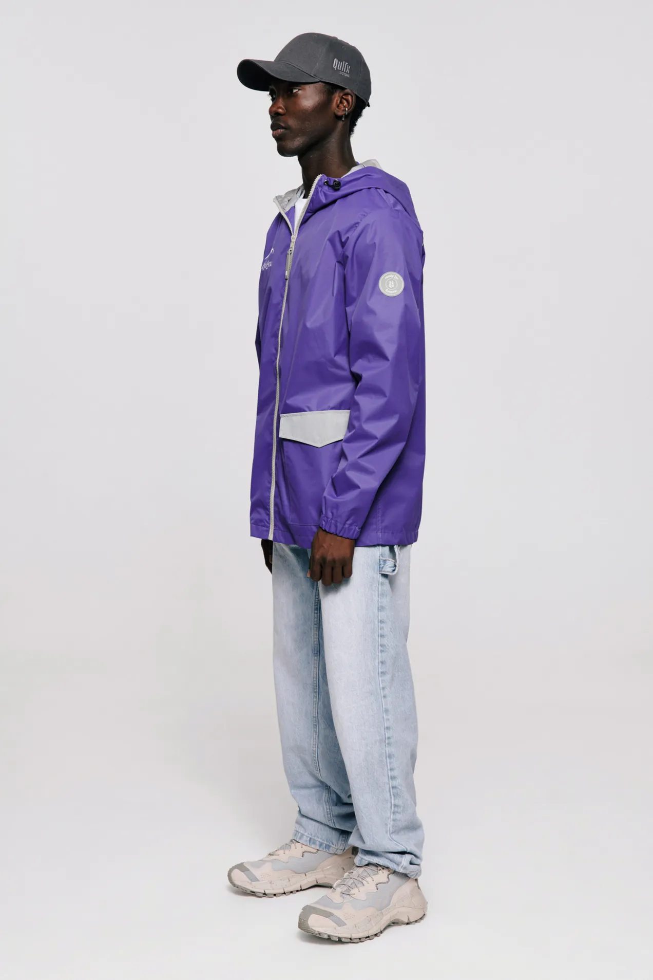 Raincoat Classic (Windproof Jacket) position: 6