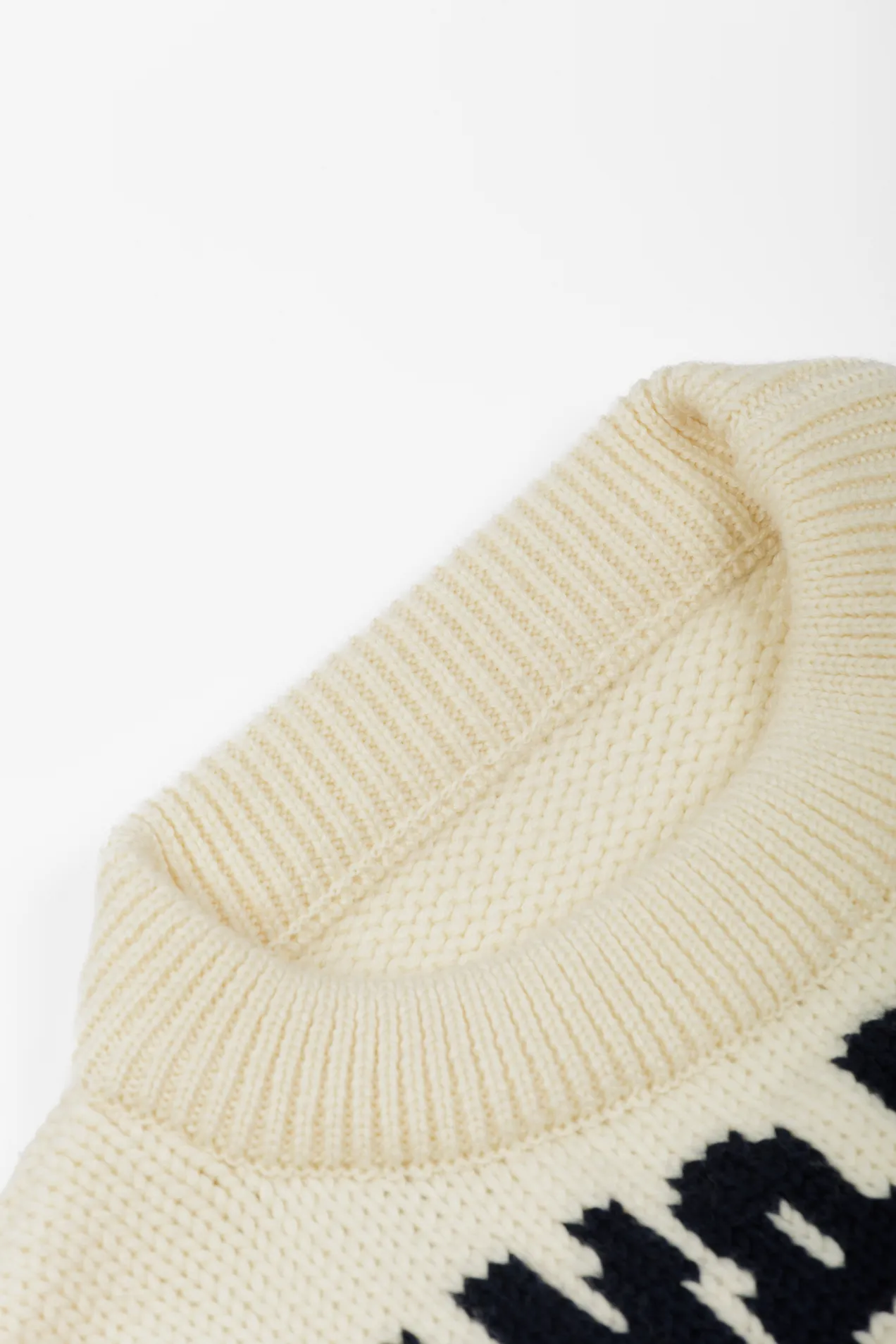 Custom Sweater 100% Extrafine Merino Wool position: 6
