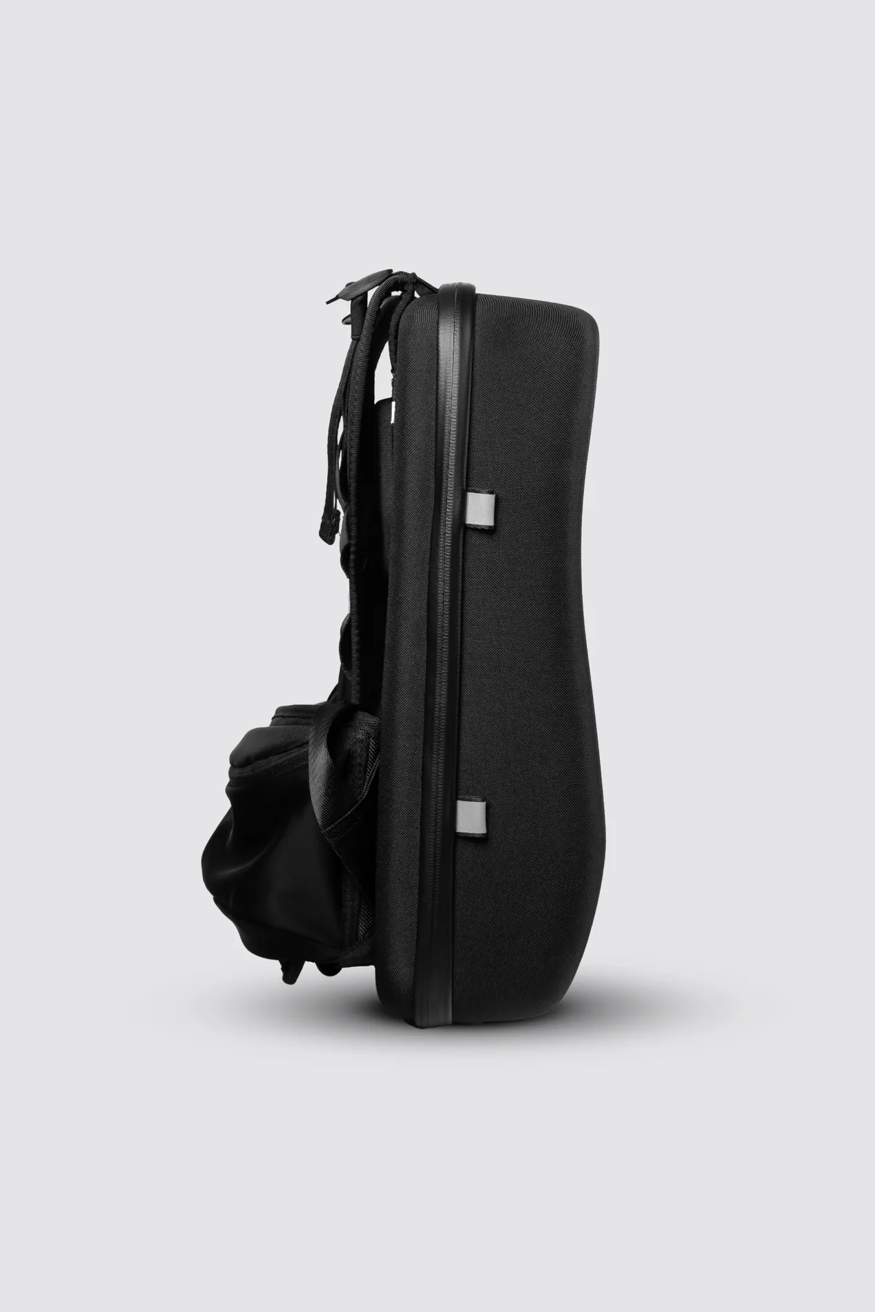 Recycled Backpack Pro 16″ position: 4