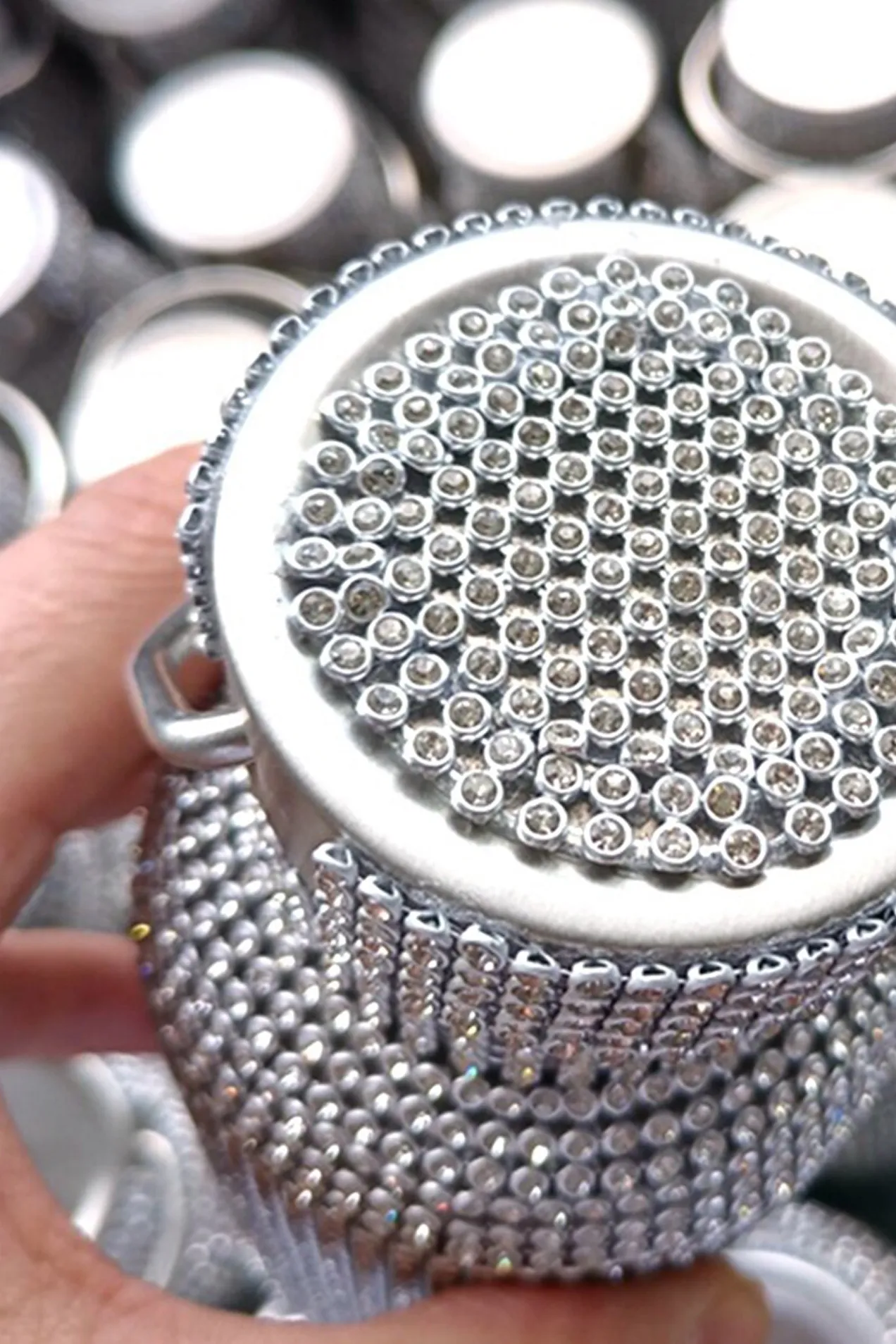 branded Rhinestone Vacuum Bottle with Chain Strap 500 ml
