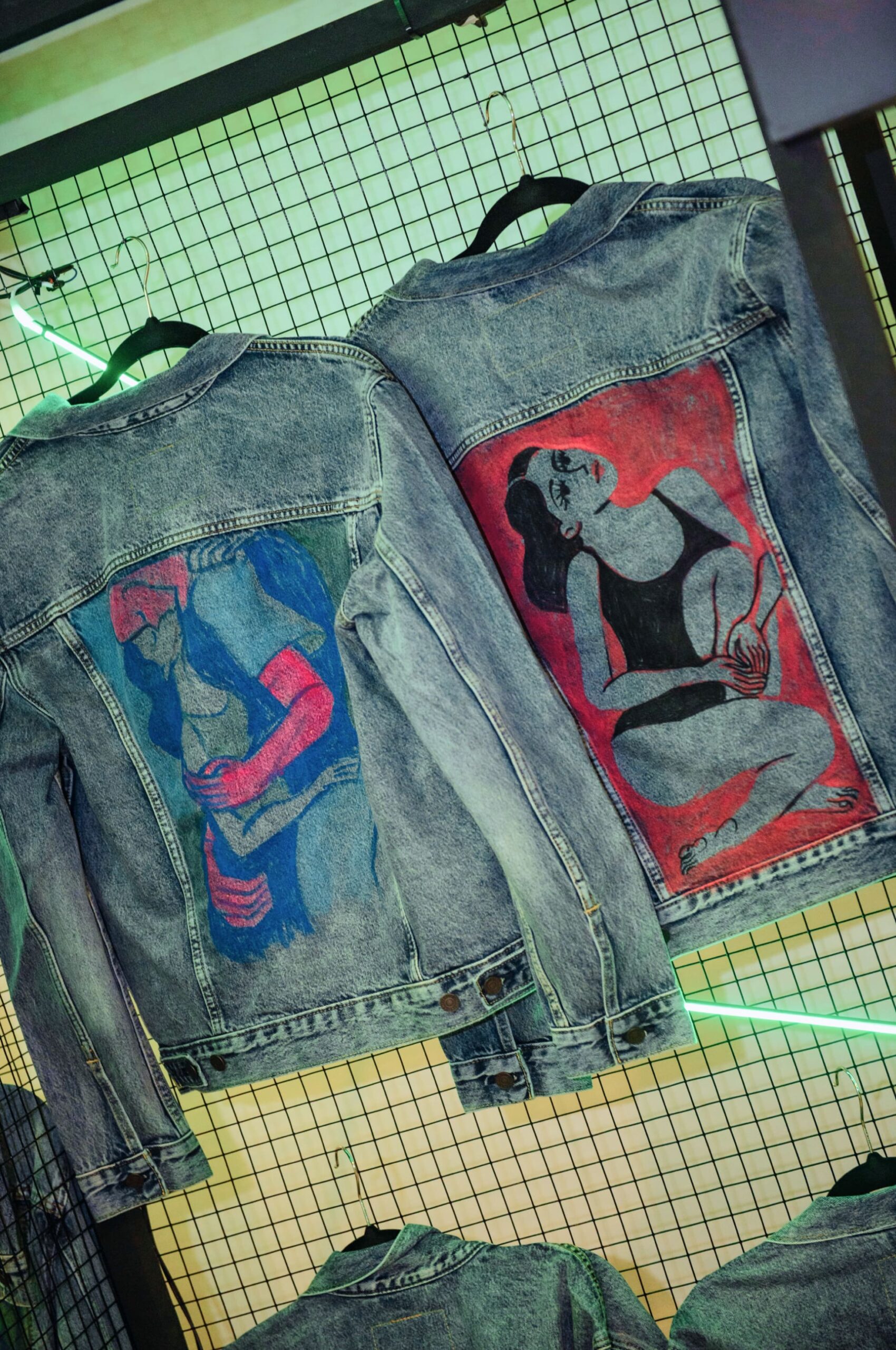 Hand-painted custom logo jeans jackets