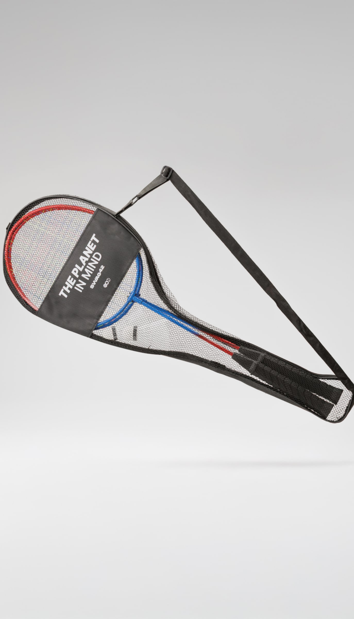 Ready-to-play badminton set