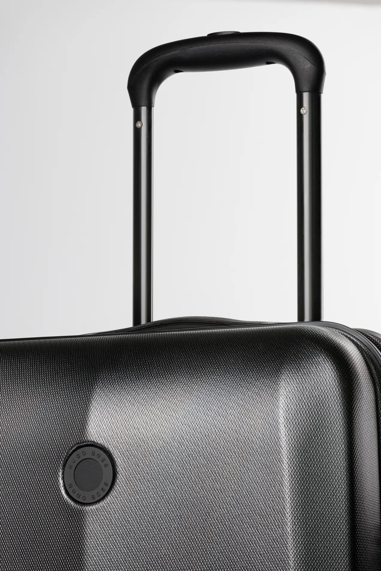 Hugo Boss Suitcase Gleam position: 7