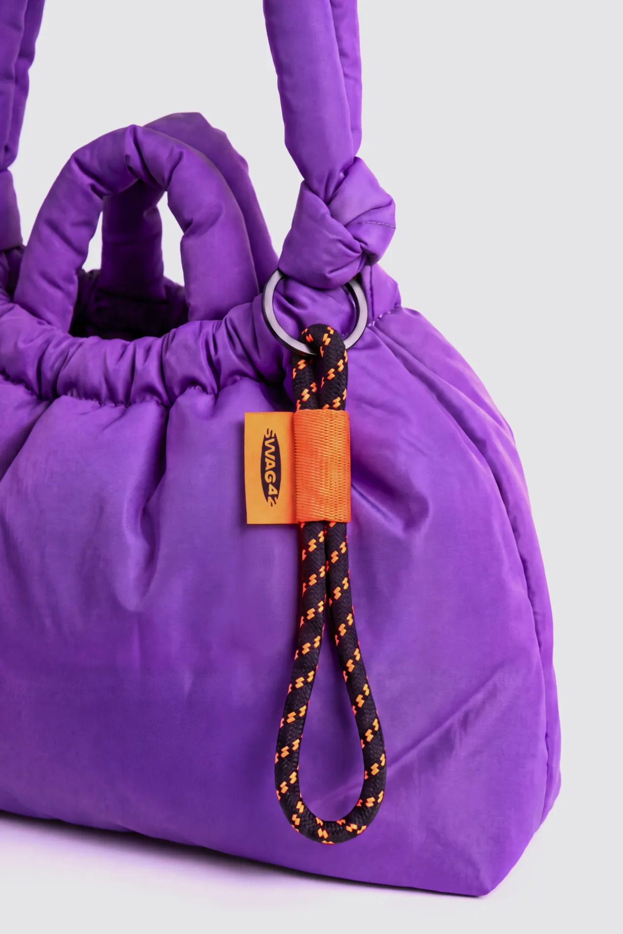 Short Rope Keyring with Custom Label position: 1