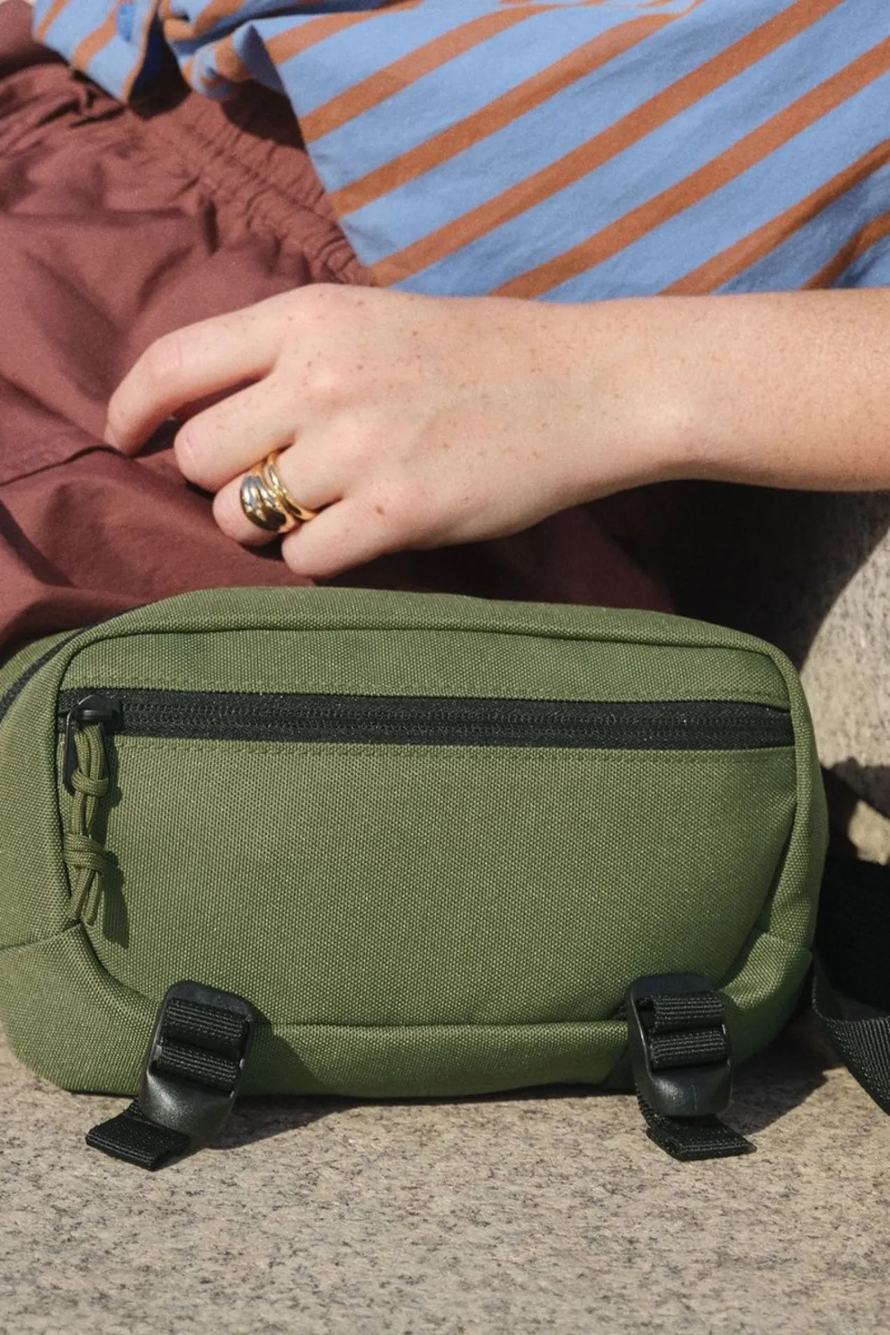 Ramble Belt Bag position: 5