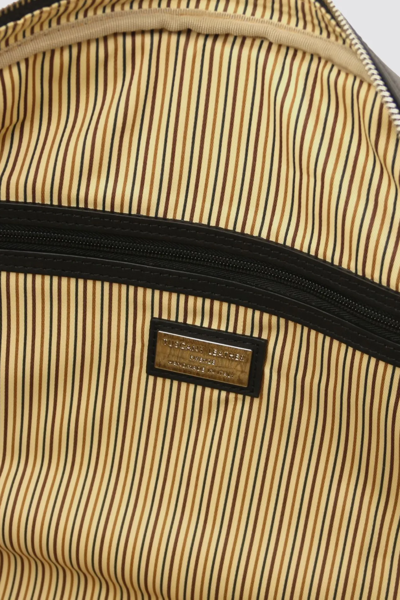 Lisbona Travel Leather Duffle Bag position: 6