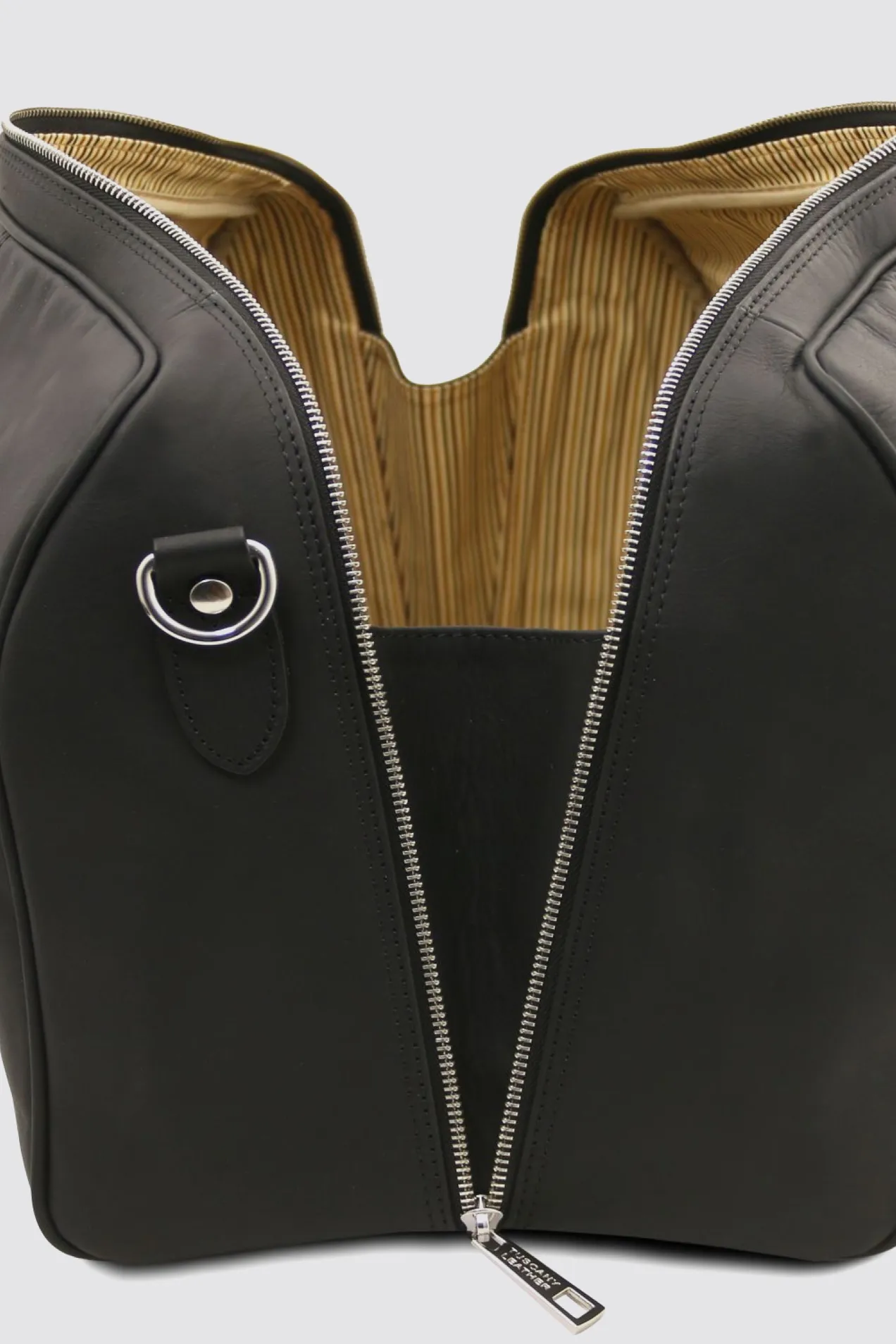 Lisbona Travel Leather Duffle Bag position: 5