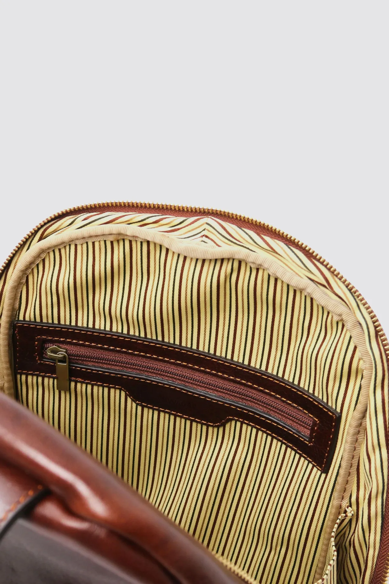 Perth Leather Backpack position: 5