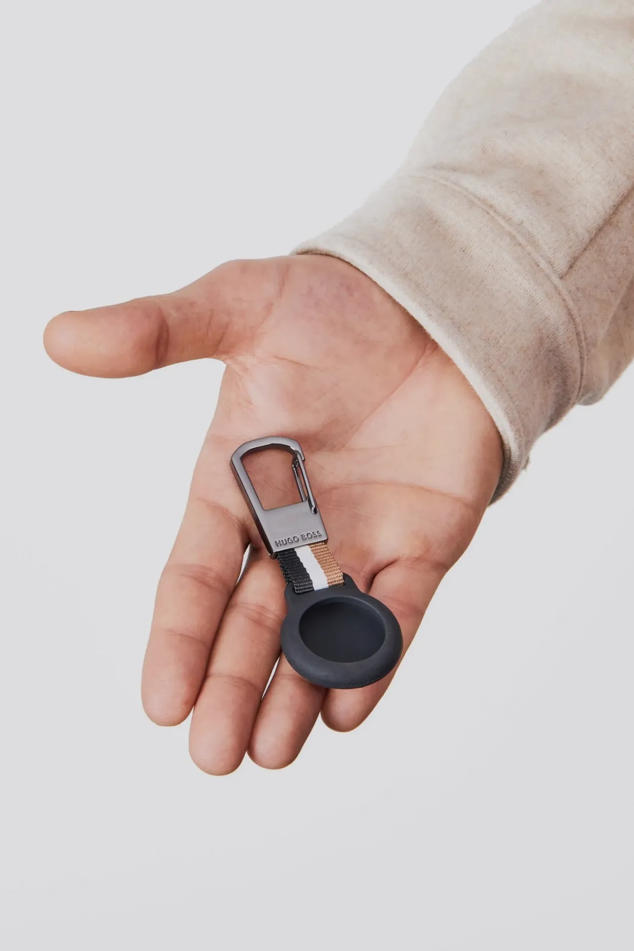 Hugo Boss Key Ring with AirTag holder Iconic position: 5