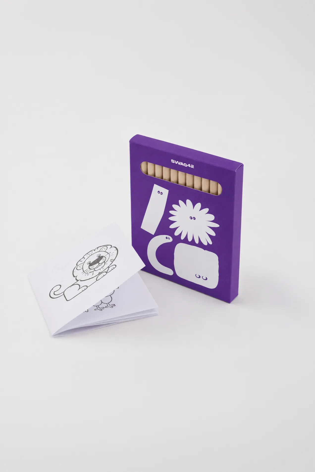 Custom Animal Colouring Set with 12 Pencils position: 1