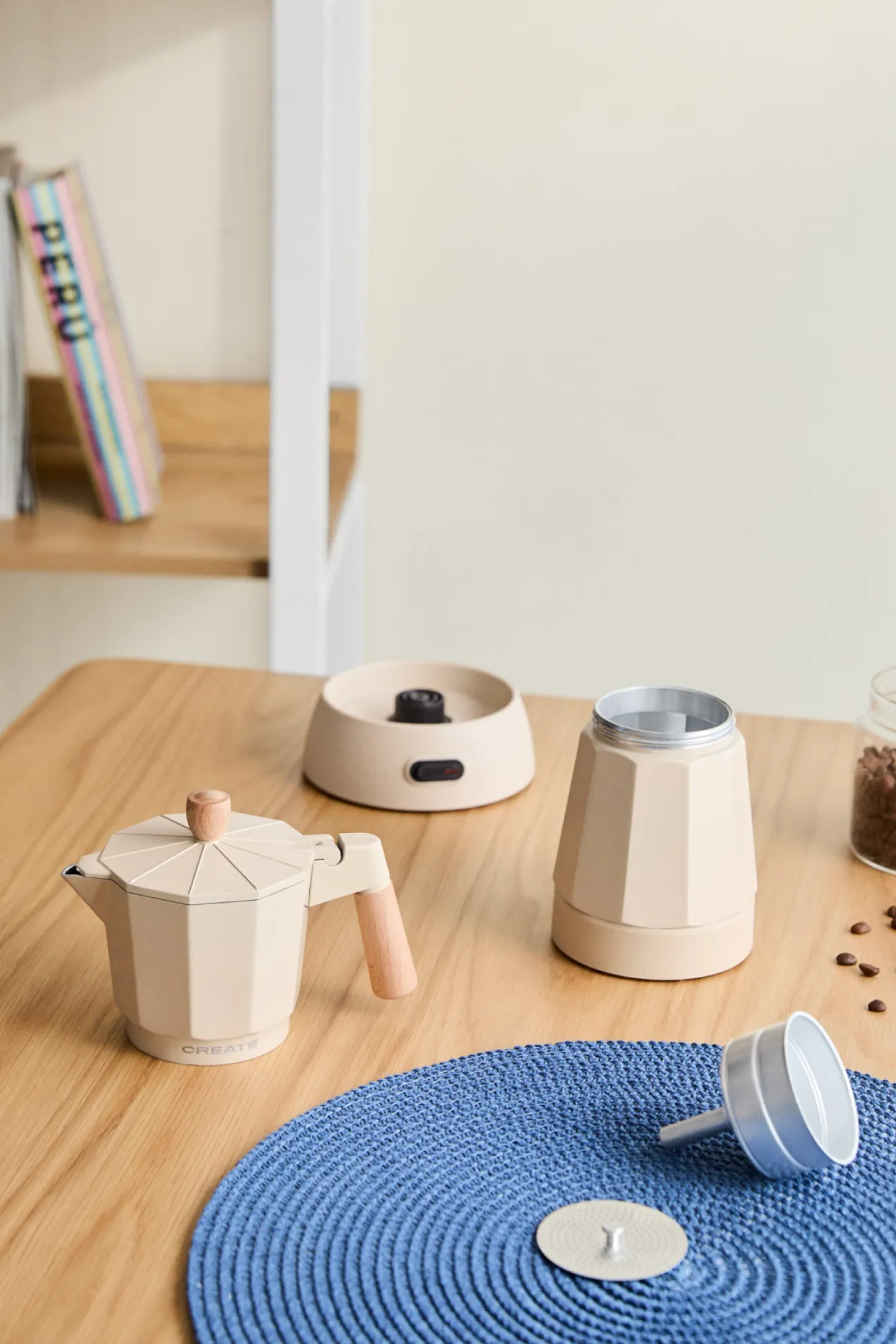 Thera Moka Electric Coffee Maker position: 5