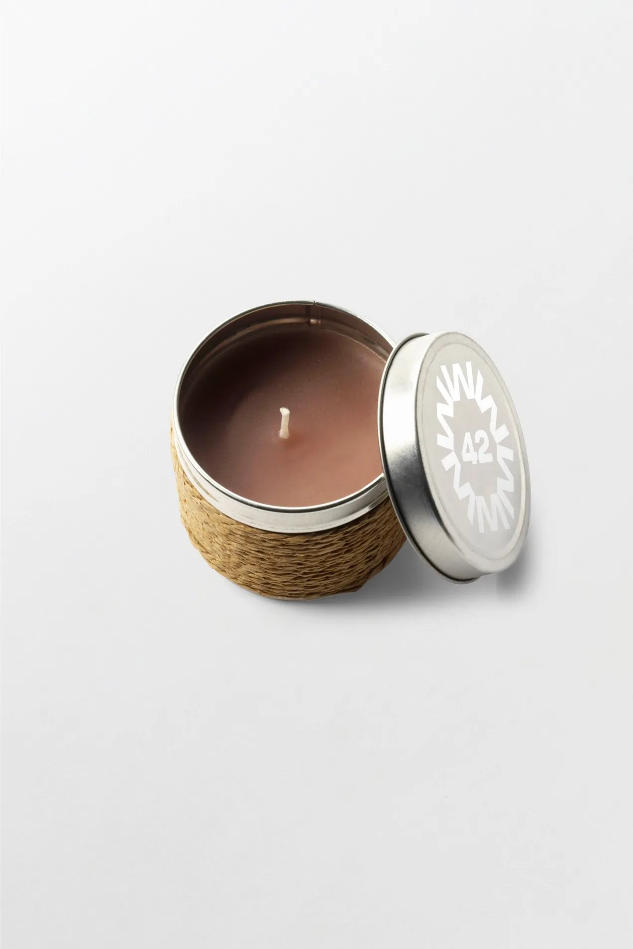 Candle in Metal tin position: 4