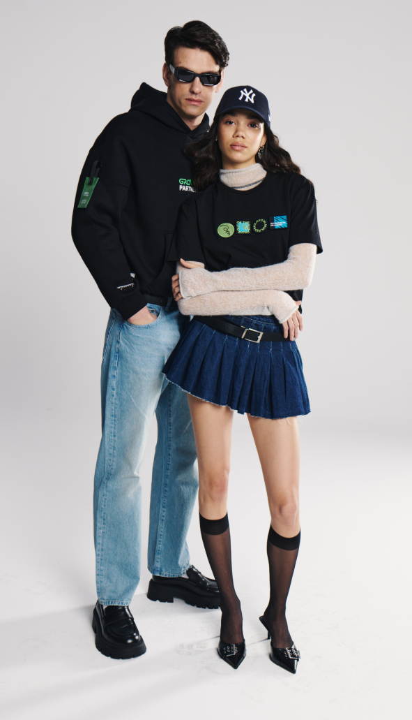 Customized hoodies and t-shirts by Swag42