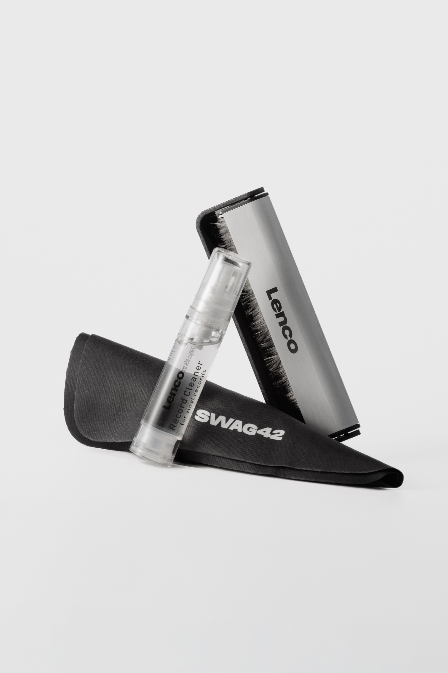 Lenco Carbon Fiber Record Cleaning Kit position: 0