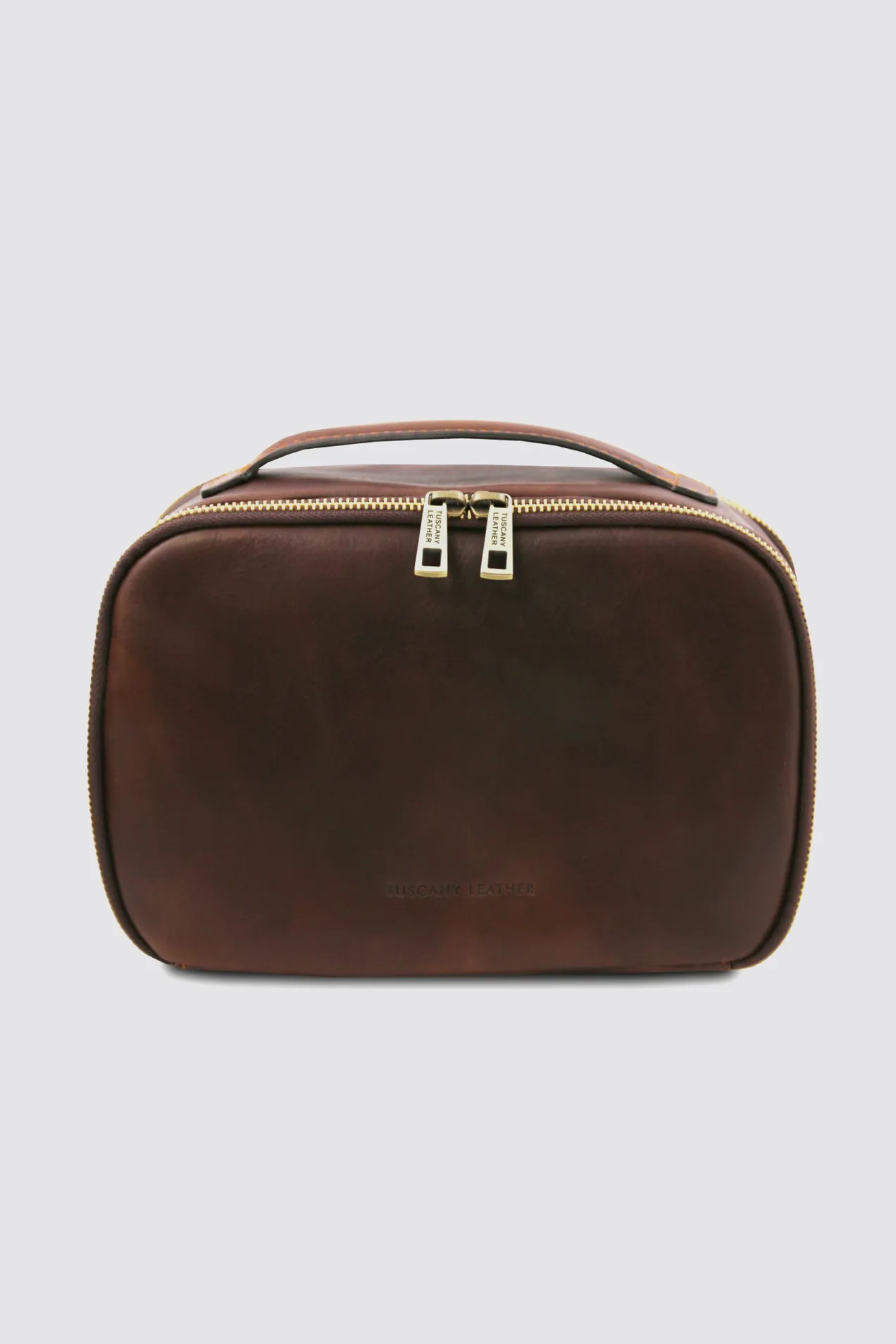 Leather Toiletry Bag position: 1