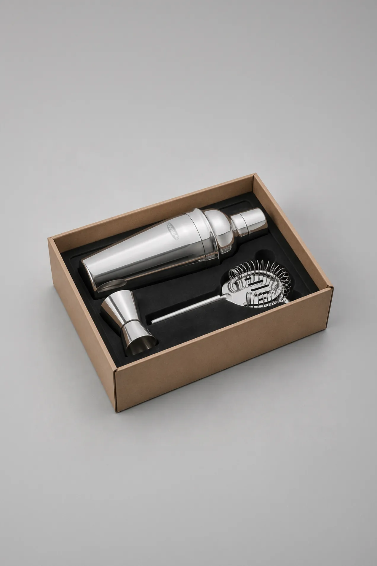 branded MESSINA Cocktail Shaker Set
