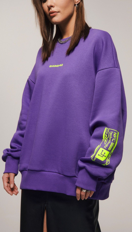 Smart custom sweatshirt