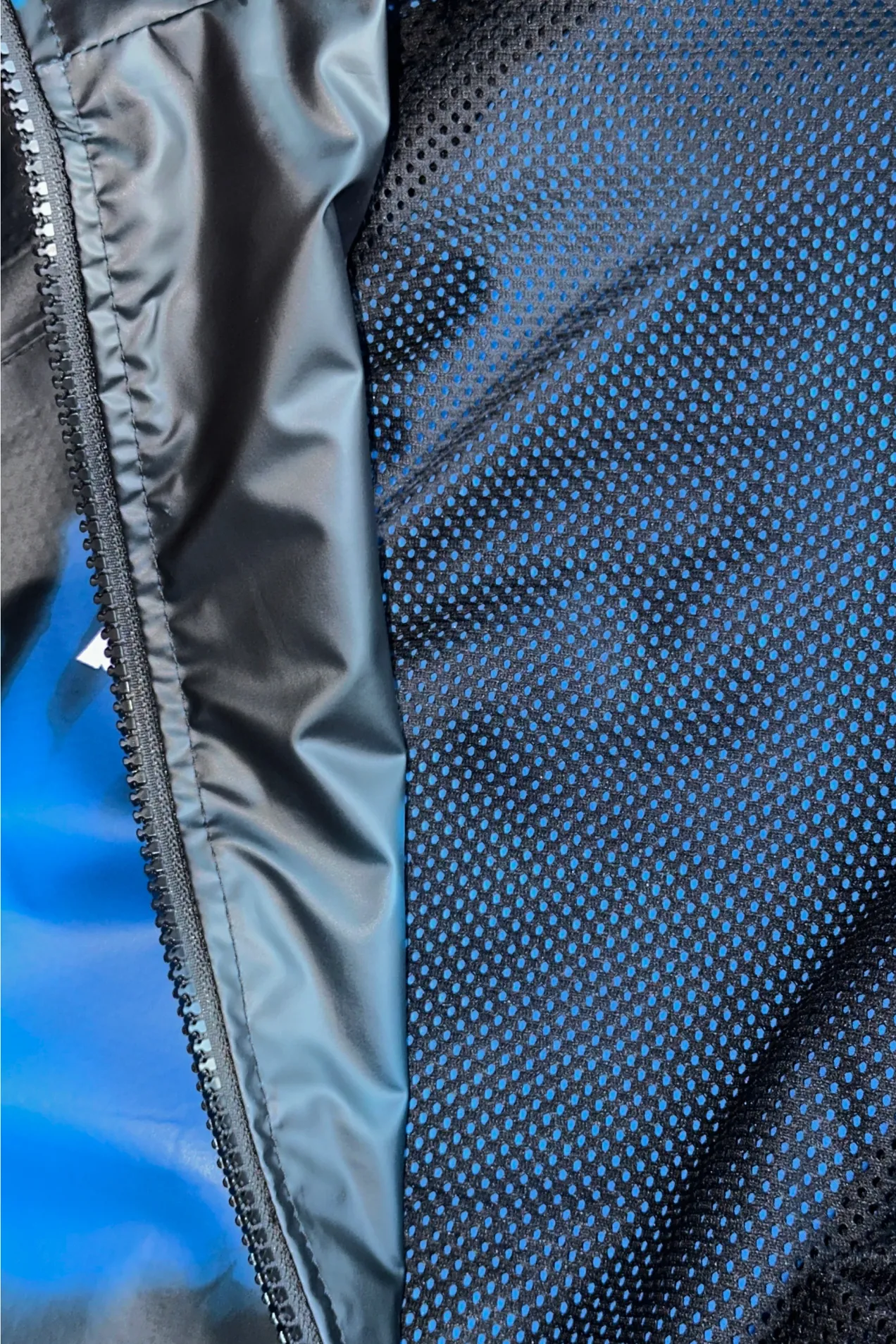 custom Thermochromic Windbreaker with your logo