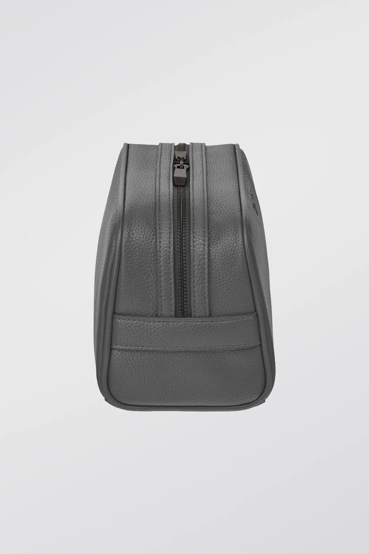Cerruti 1881 Jefferson Toiletry Bag position: 4