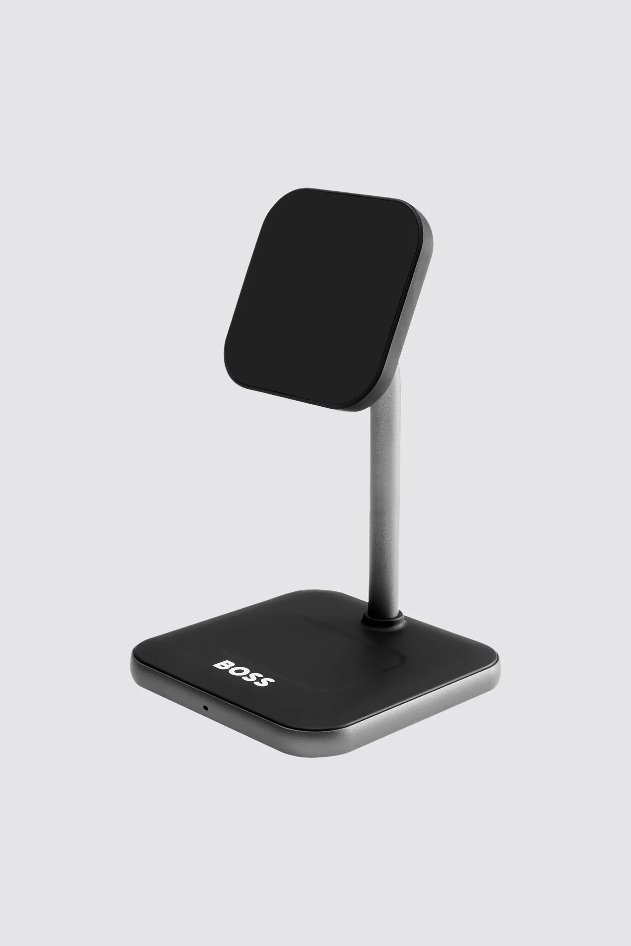 Hugo Boss Wireless charger Arche position: 1