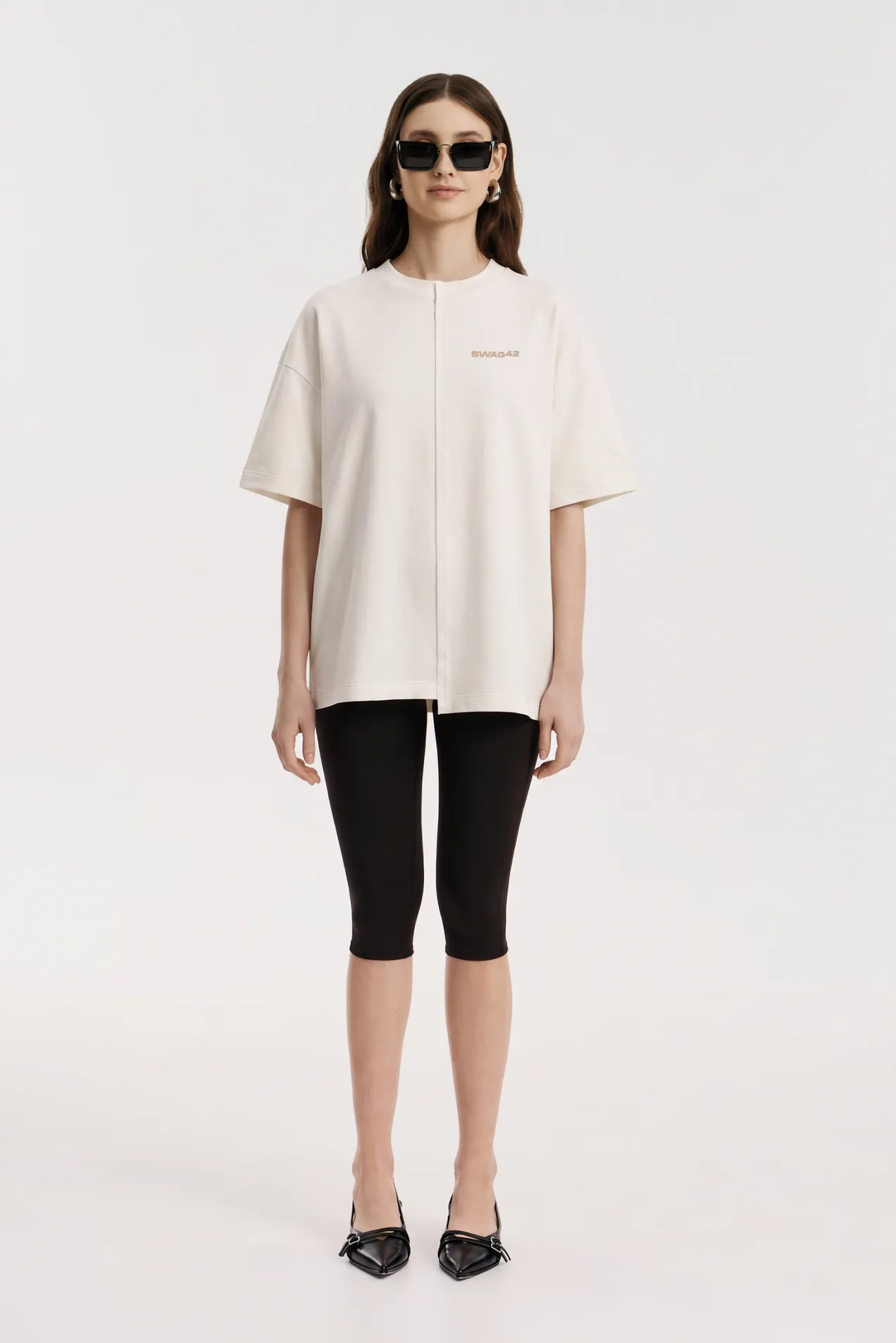 Shifted T-shirt position: 1