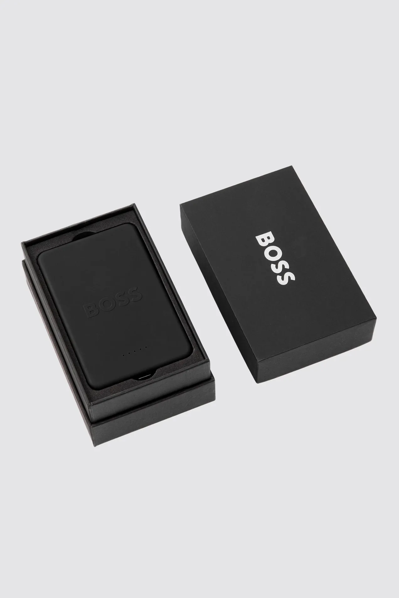 Hugo Boss Power bank Iconic position: 4